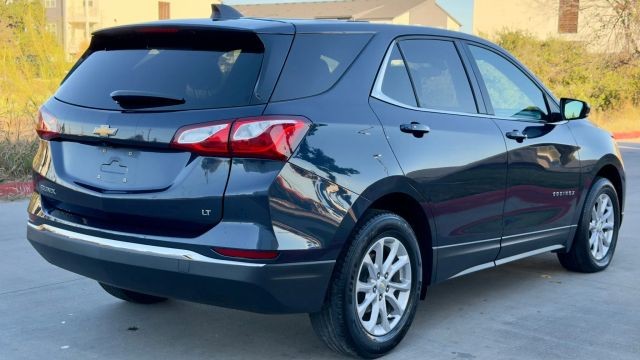 Chevrolet Equinox Vehicle Full-screen Gallery Image 04