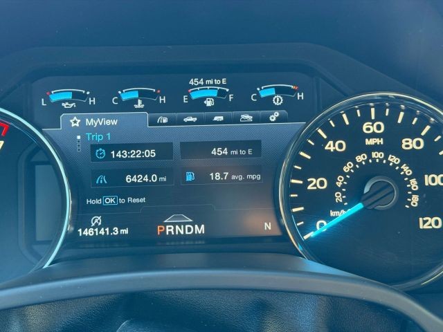 Ford F-150 Vehicle Full-screen Gallery Image 13