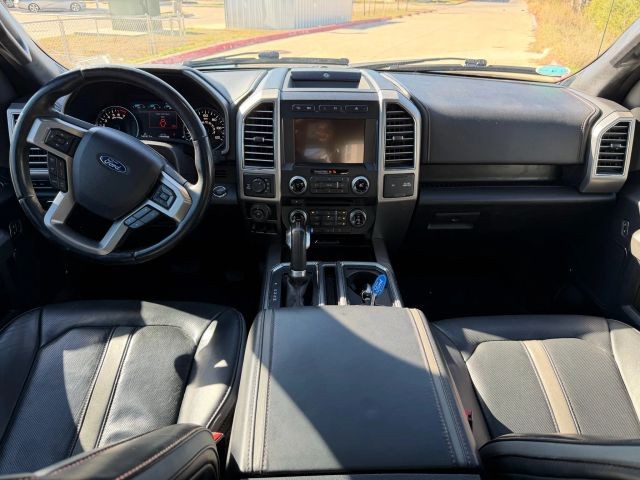 Ford F-150 Vehicle Full-screen Gallery Image 19