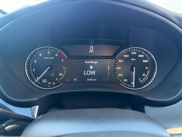 Cadillac XT4 Vehicle Full-screen Gallery Image 13