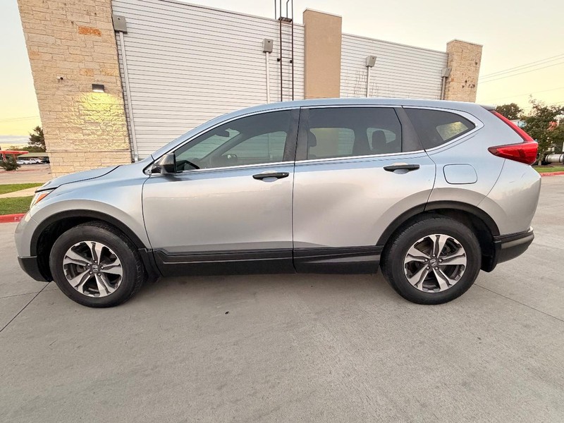 Honda CR-V Vehicle Full-screen Gallery Image 03