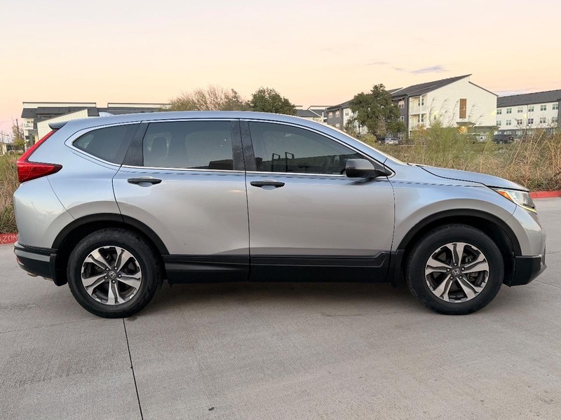 Honda CR-V Vehicle Full-screen Gallery Image 07