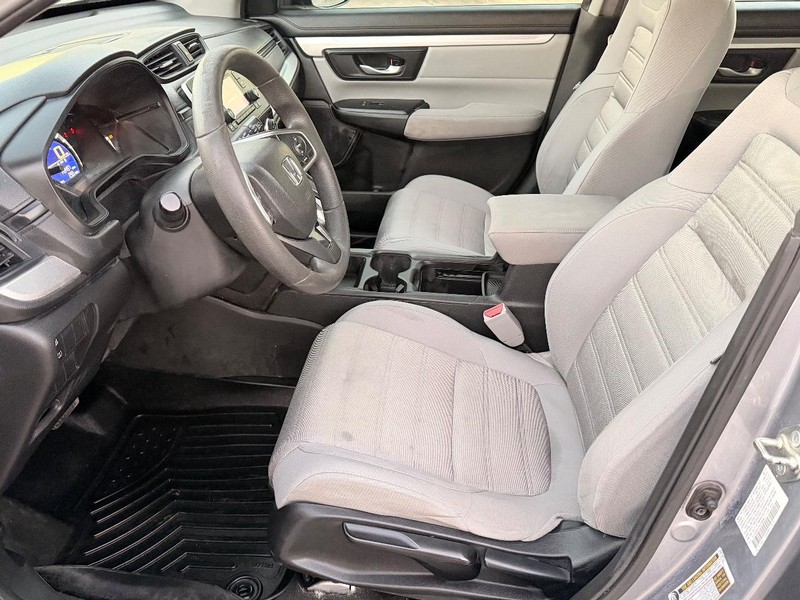 Honda CR-V Vehicle Full-screen Gallery Image 10