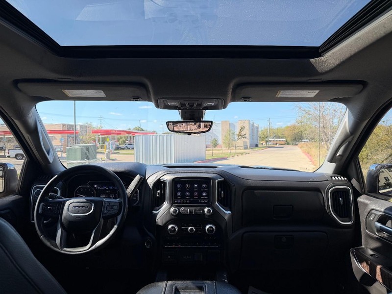 GMC Sierra 1500 Vehicle Full-screen Gallery Image 21