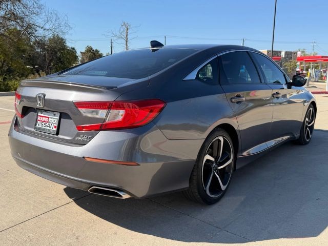 Honda Accord Sedan Vehicle Full-screen Gallery Image 06