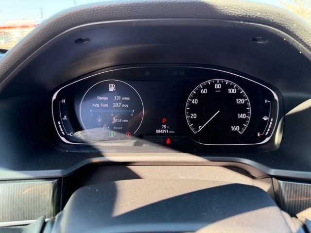 Honda Accord Sedan Vehicle Full-screen Gallery Image 13