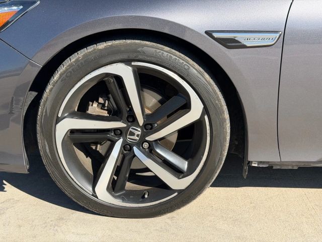 Honda Accord Sedan Vehicle Full-screen Gallery Image 21