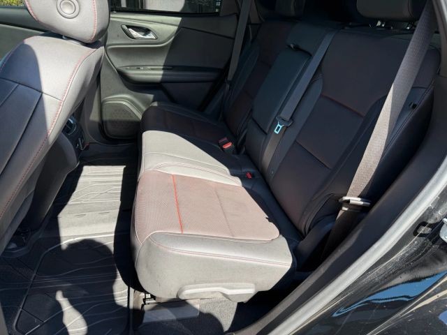 Chevrolet Blazer Vehicle Full-screen Gallery Image 18