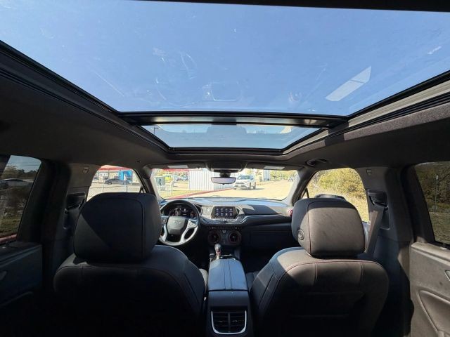 Chevrolet Blazer Vehicle Full-screen Gallery Image 21