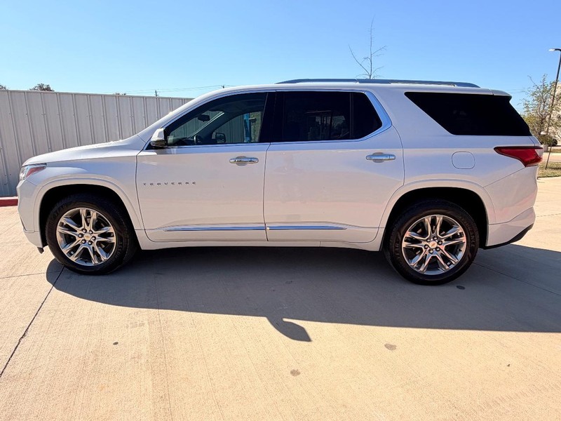 2020 Chevrolet Traverse High Country photo 3