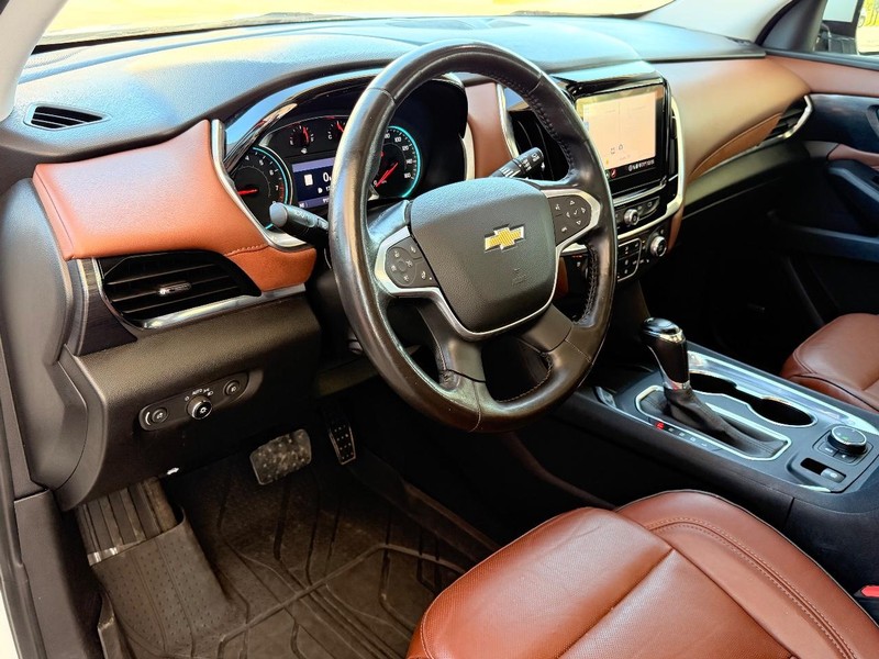 Chevrolet Traverse Vehicle Full-screen Gallery Image 11