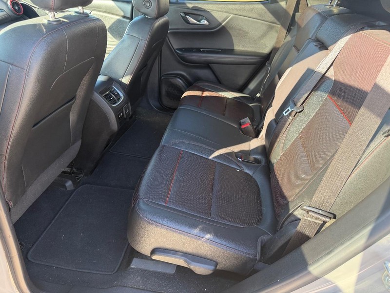 Chevrolet Blazer Vehicle Full-screen Gallery Image 17