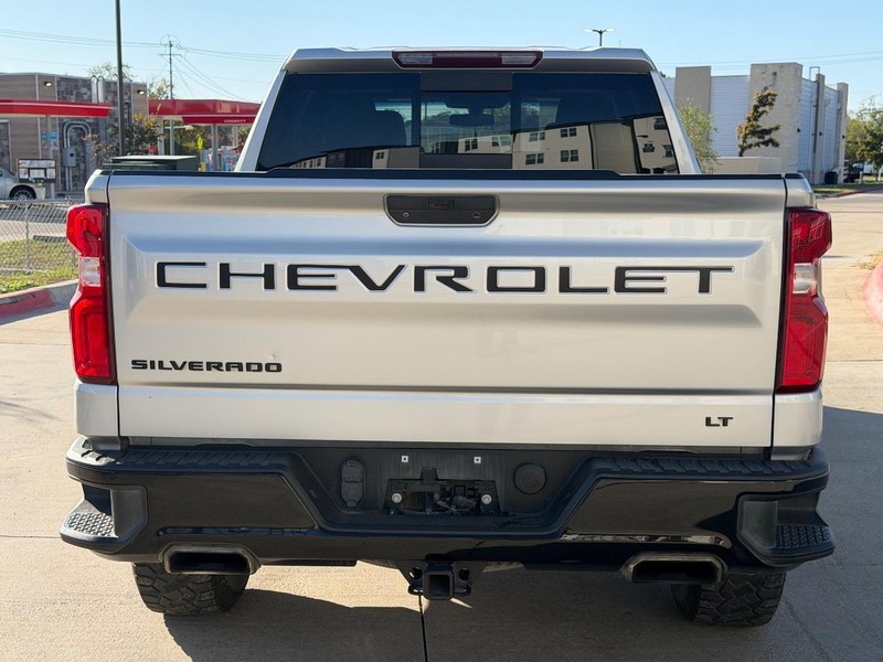 Chevrolet Silverado 1500 Vehicle Full-screen Gallery Image 05