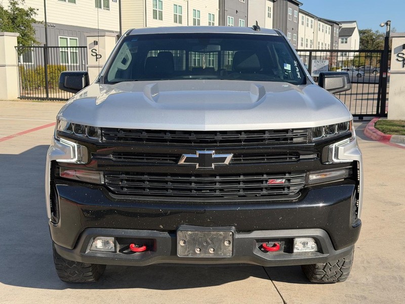 Chevrolet Silverado 1500 Vehicle Full-screen Gallery Image 09