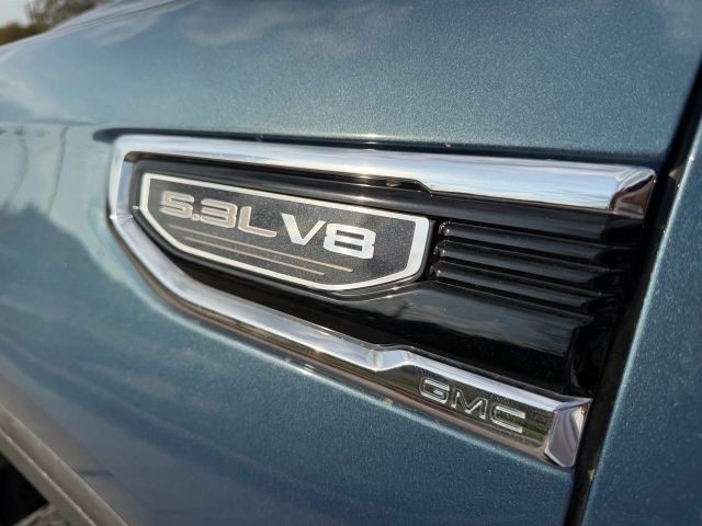 GMC Sierra 150 Vehicle Full-screen Gallery Image 21