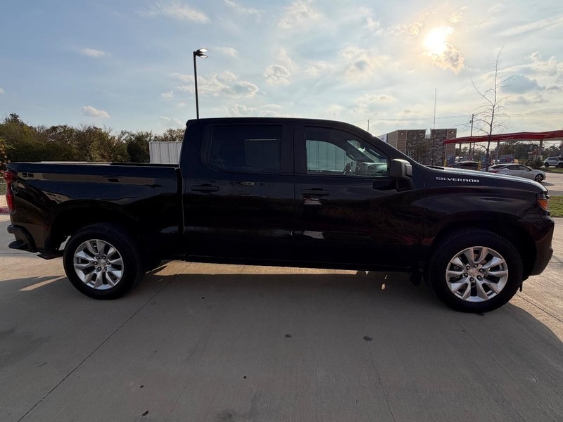 Chevrolet Silverado 1500 Vehicle Full-screen Gallery Image 07