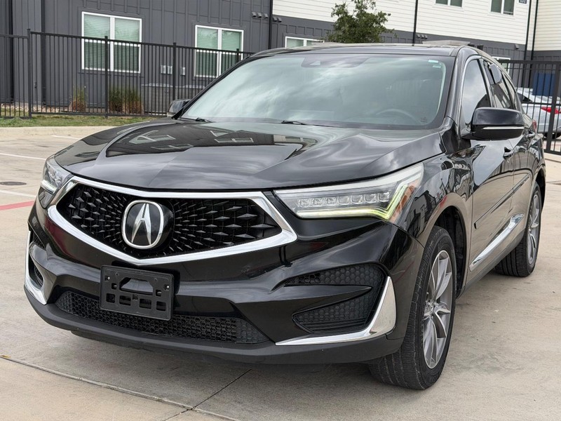 Acura RDX Vehicle Full-screen Gallery Image 02