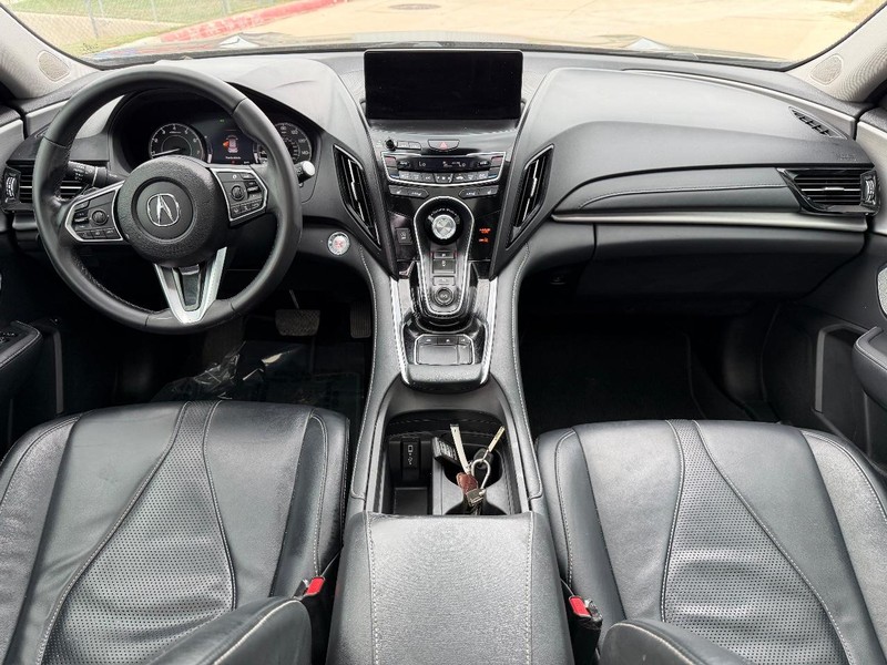 Acura RDX Vehicle Full-screen Gallery Image 19