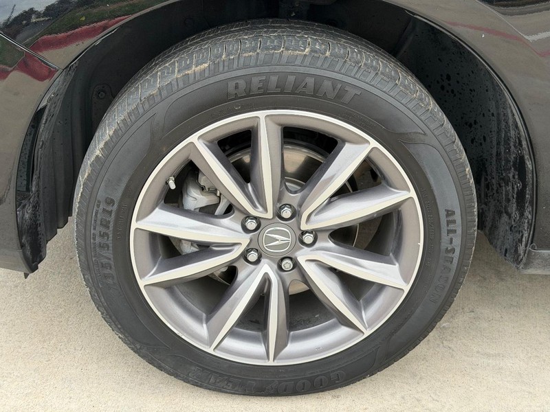 Acura RDX Vehicle Full-screen Gallery Image 22