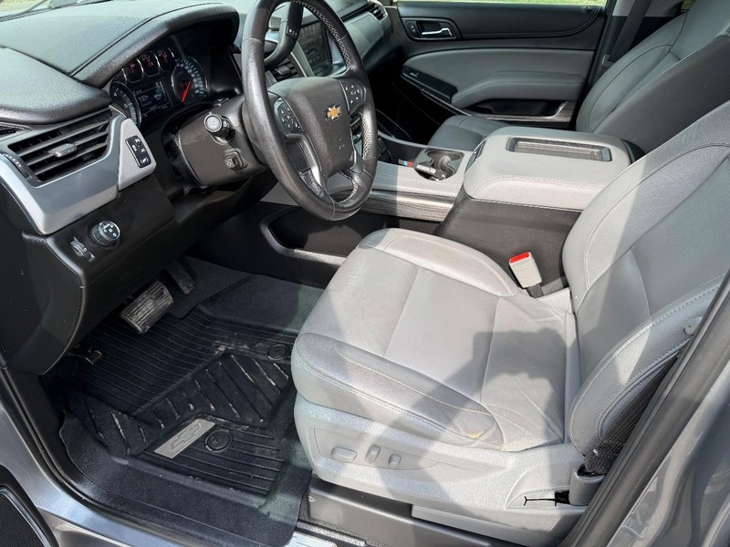 Chevrolet Tahoe Vehicle Full-screen Gallery Image 11