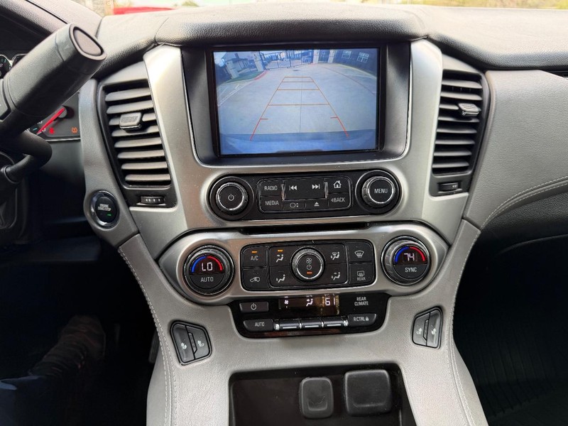 Chevrolet Tahoe Vehicle Full-screen Gallery Image 14