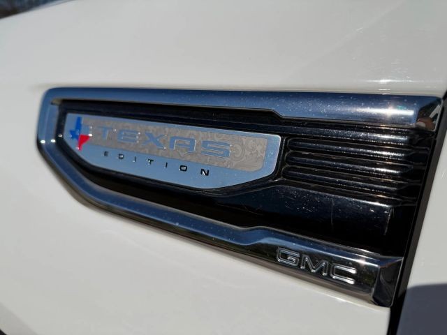 GMC Sierra 150 Vehicle Full-screen Gallery Image 21