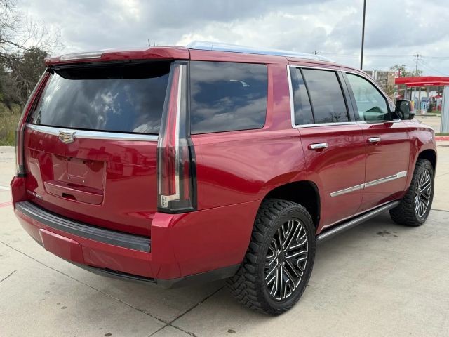 Cadillac Escalade Vehicle Full-screen Gallery Image 06