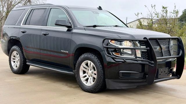 Chevrolet Tahoe Vehicle Full-screen Gallery Image 02