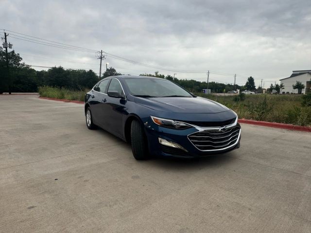 Chevrolet Malibu Vehicle Full-screen Gallery Image 03