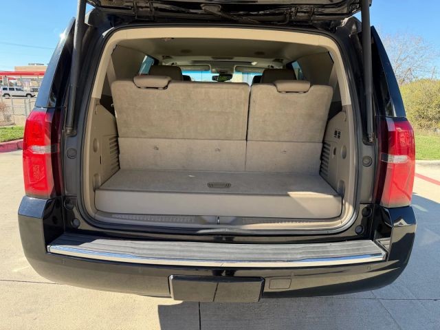 Chevrolet Tahoe Vehicle Full-screen Gallery Image 22
