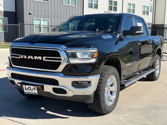 Ram 1500 Vehicle Full-screen Gallery Image 02