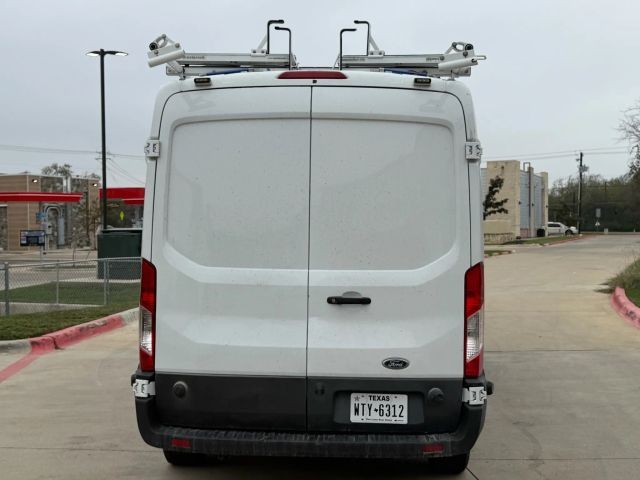 Ford Transit Cargo Van Vehicle Full-screen Gallery Image 05