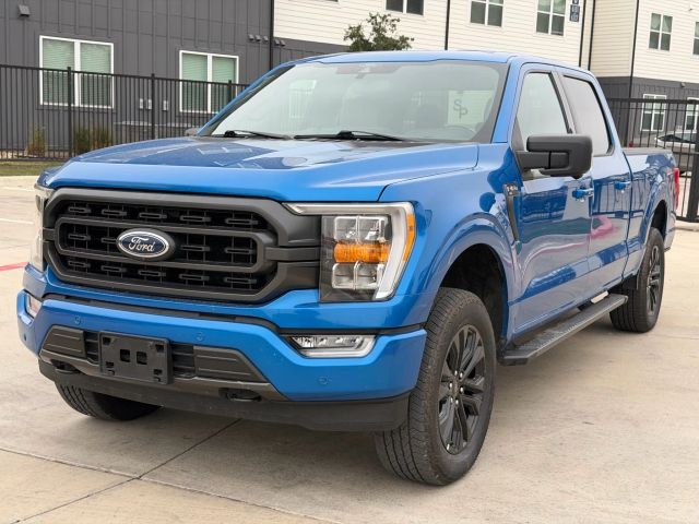 2021 Ford F-150 XLT photo 2