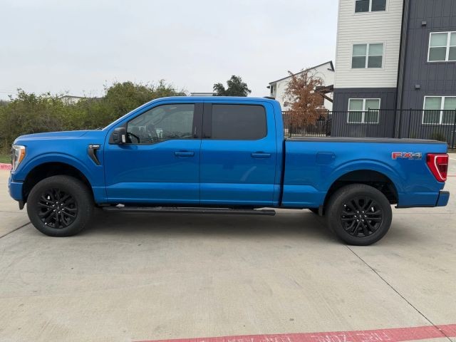 2021 Ford F-150 XLT photo 3