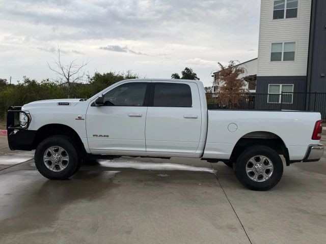 Ram 2500 Vehicle Full-screen Gallery Image 03