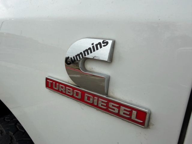 Ram 2500 Vehicle Full-screen Gallery Image 22