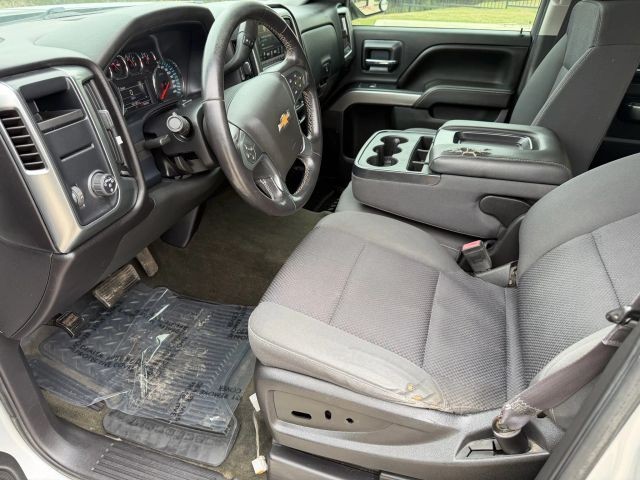 Chevrolet Silverado 1500 Vehicle Full-screen Gallery Image 11