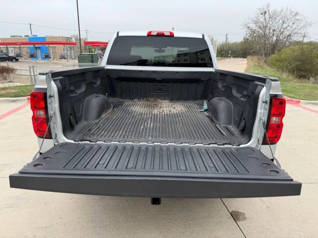 Chevrolet Silverado 1500 Vehicle Full-screen Gallery Image 19