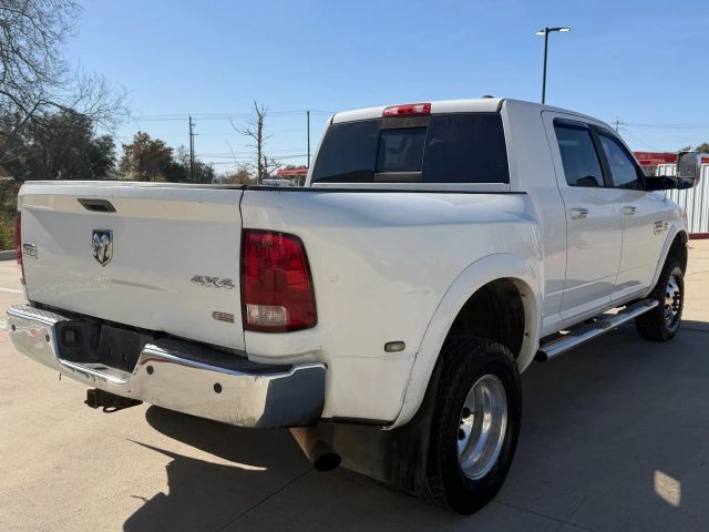 Ram 3500 Vehicle Full-screen Gallery Image 06