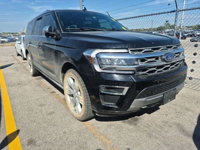 Ford Expedition Max Vehicle Full-screen Gallery Image 02