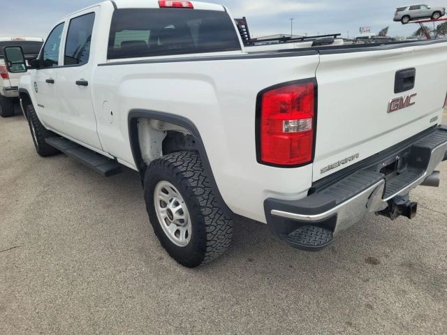 GMC Sierra 2500HD Vehicle Full-screen Gallery Image 02