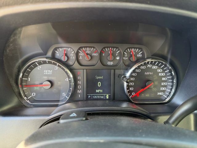 Chevrolet Silverado 3500HD Vehicle Full-screen Gallery Image 14