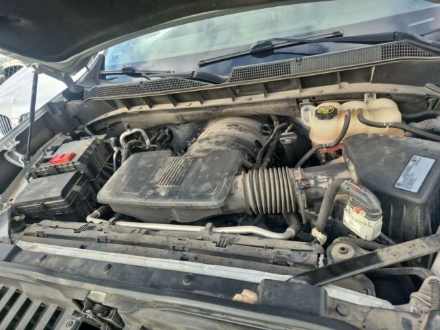 Chevrolet Silverado 1500 Vehicle Full-screen Gallery Image 05