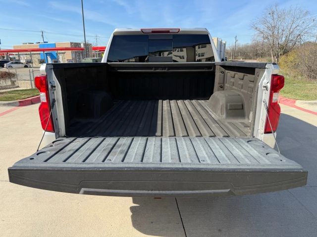 Chevrolet Silverado 1500 Vehicle Full-screen Gallery Image 21