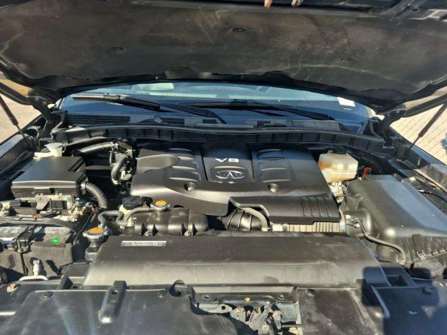 INFINITI QX80 Vehicle Full-screen Gallery Image 08