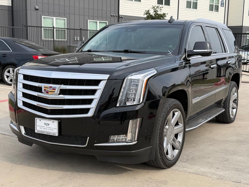 Cadillac Escalade Vehicle Full-screen Gallery Image 02