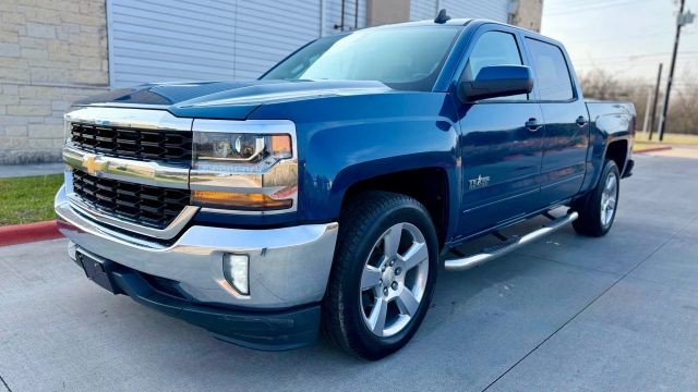 Chevrolet Silverado Vehicle Full-screen Gallery Image 04