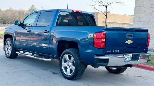 Chevrolet Silverado Vehicle Full-screen Gallery Image 05