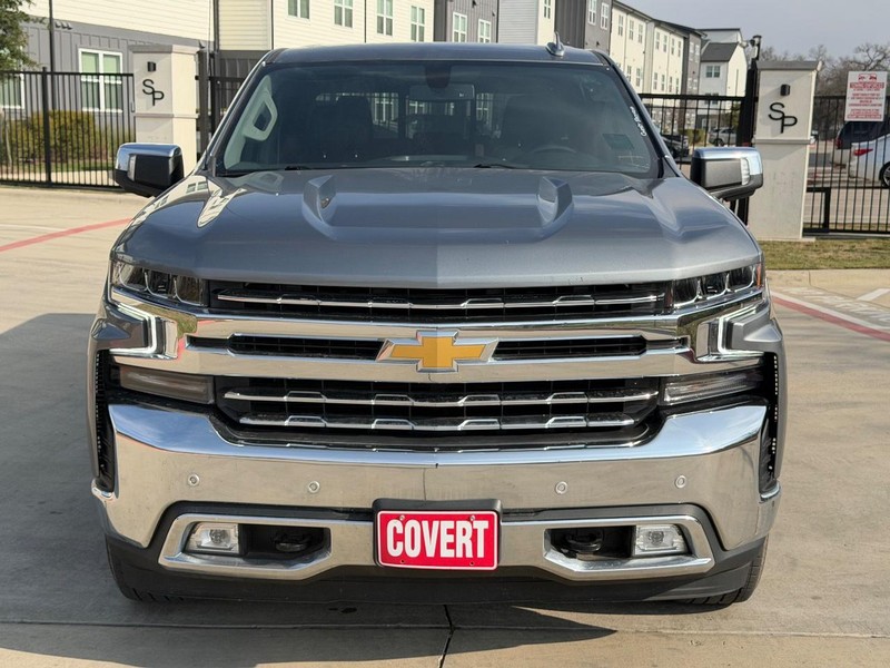 Chevrolet Silverado Vehicle Full-screen Gallery Image 09