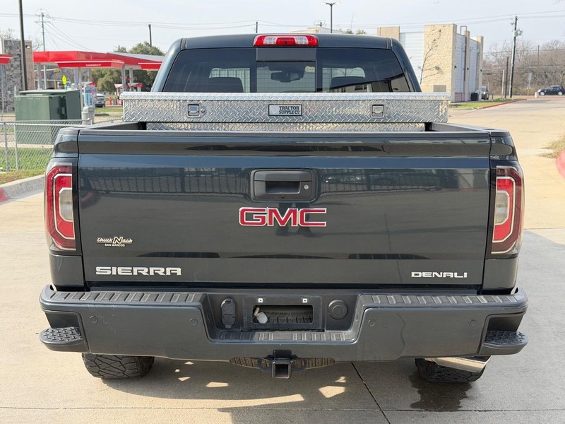 GMC Sierra 1500 Vehicle Full-screen Gallery Image 05